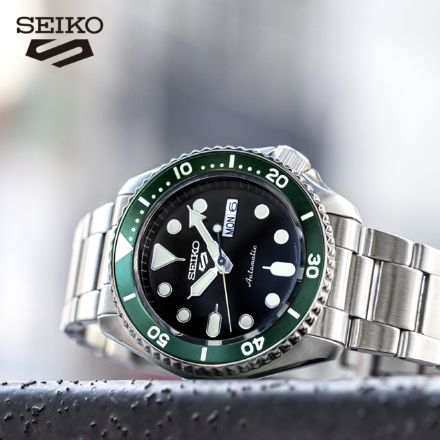 宅配便送料無料 SEIKO 5 SPORTS SBSA107 セイコー5 腕時計 グリーン